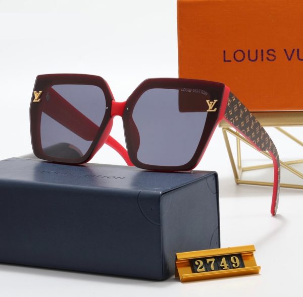 Louis vitton Glasses - Image 32