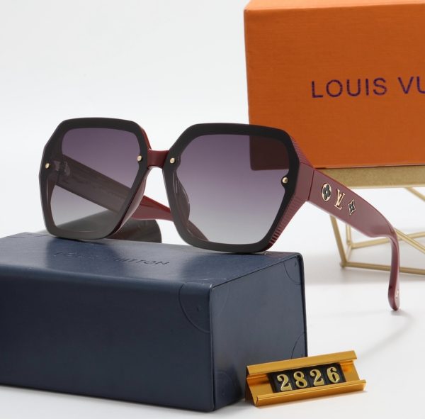 Louis vitton Glasses - Image 27