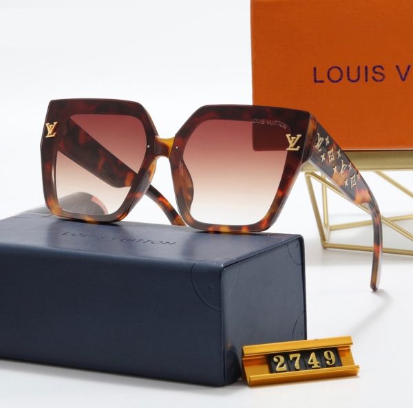 Louis vitton Glasses - Image 21