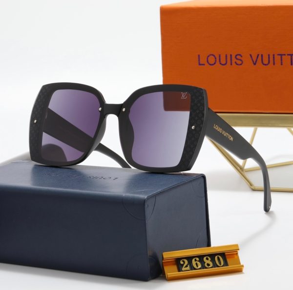 Louis vitton Glasses - Image 15