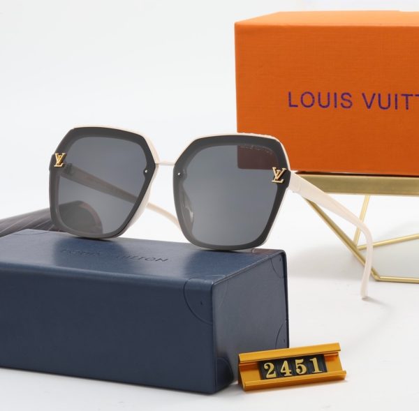 Louis vitton Glasses - Image 8