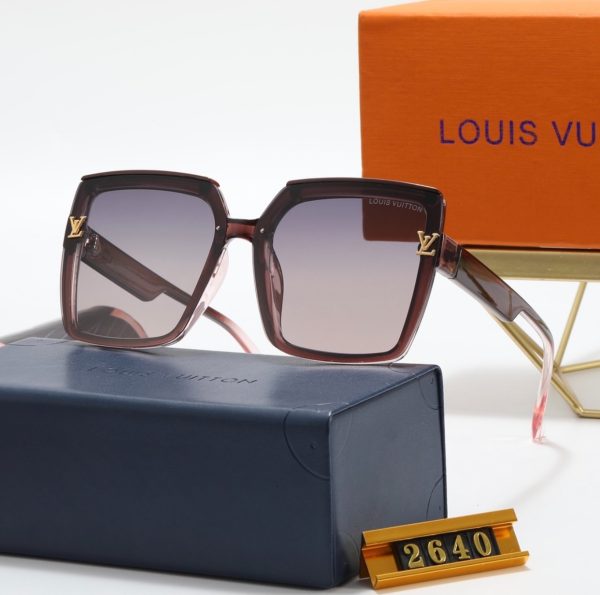 Louis vitton Glasses - Image 4